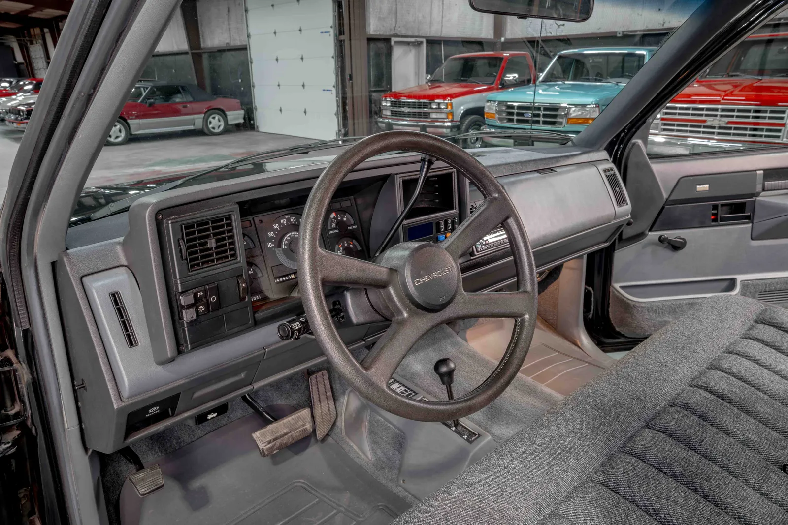 One Owner 1988-Chevrolet-Silverado-Black-306617-46.jpg